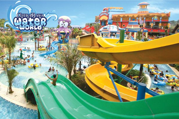World Of water (TIDAK BERLAKU HARI LIBUR NASIONAL)