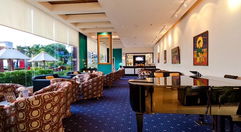 Le Bar Atelier Aryaduta Makassar