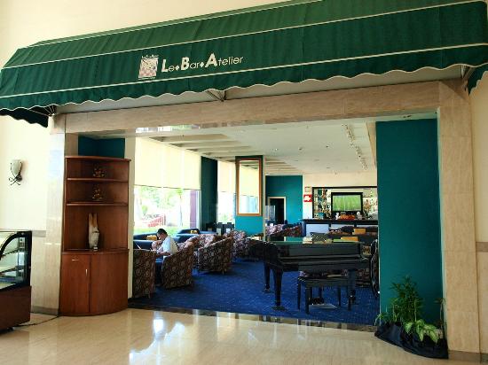 Le Bar Atelier Aryaduta Makassar